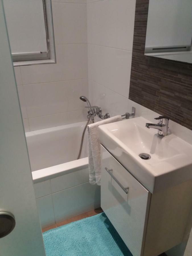 St. Julians Homestay سانت جوليان المظهر الخارجي الصورة